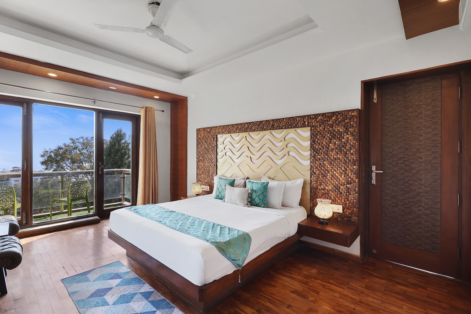 Deluxe Room - Oyster Villa